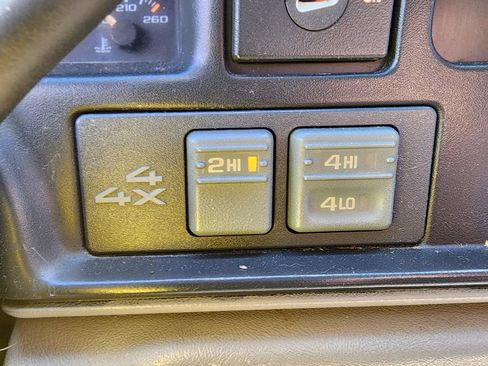 Used 1997 Chevrolet Silverado 1500 4x4 Extended Cab image 19