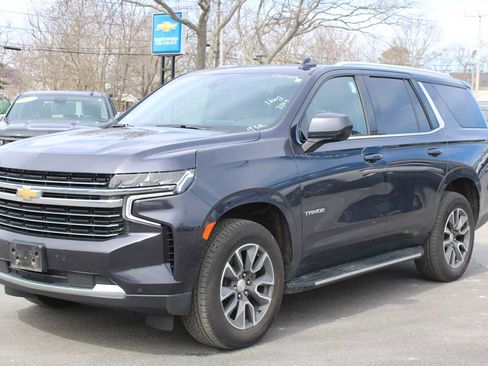 Used 2022 Chevrolet Tahoe LT image 2