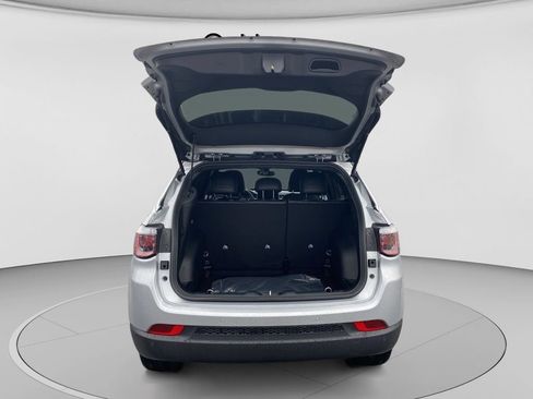 New 2026 Jeep Compass Limited AWD/4WD image 15
