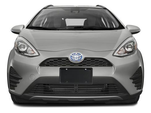 Used 2018 Toyota Prius C One w/ Carpet Mat Package FWD image 4