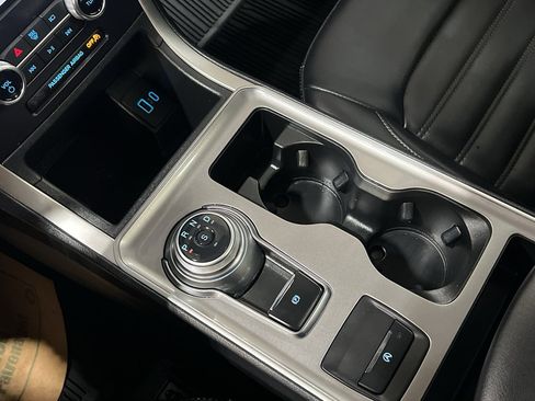 Used 2024 Ford Edge SEL w/ Convenience Package image 20