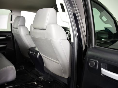 Used 2018 Toyota Tundra Limited AWD/4WD image 48