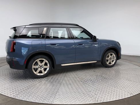 Used 2025 MINI Cooper Countryman SE image 8