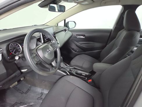 Used 2021 Toyota Corolla LE FWD image 15