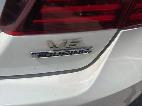 Used 2016 Honda Accord Touring image 5