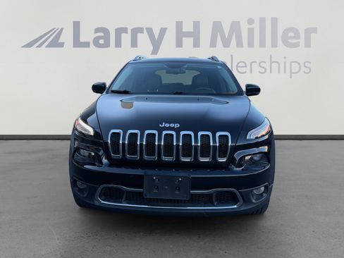 Used 2015 Jeep Cherokee Limited w/ Luxury Group image 8
