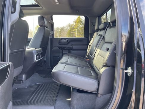 Used 2020 Chevrolet Silverado 2500 LTZ w/ LTZ Premium Package image 33