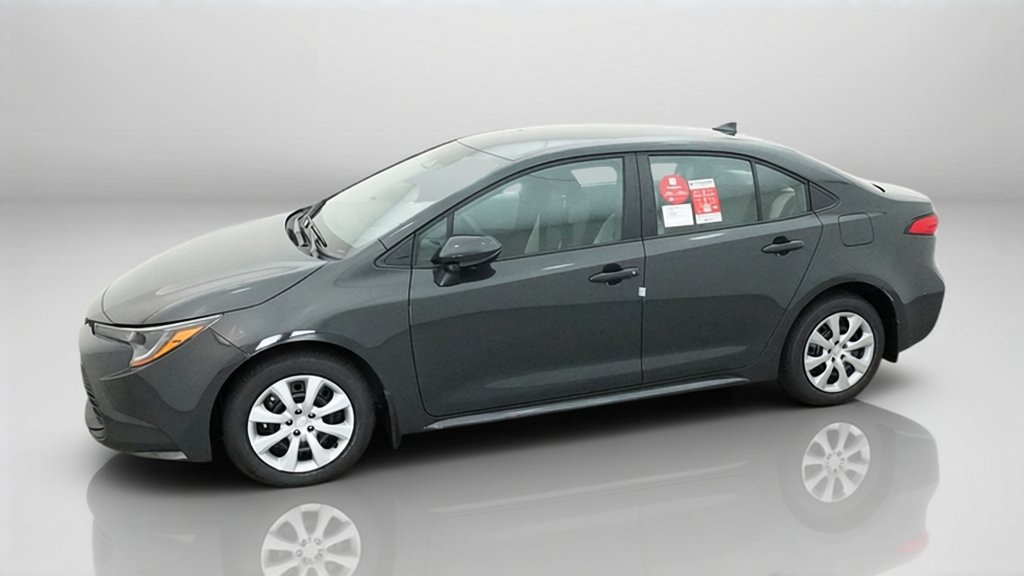 New 2027 Toyota Corolla LE FWD image 3
