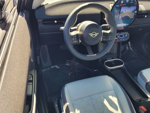 New 2025 MINI Cooper S image 12