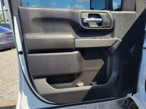 Used 2025 GMC Sierra 2500 Pro w/ Convenience Package AWD/4WD image 14