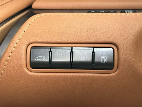 Certified 2024 Lexus LC 500 Convertible w/ Touring Package image 18