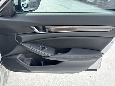 Used 2020 Honda Accord Sport image 43