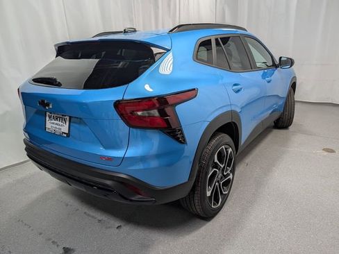 New 2026 Chevrolet Trax RS w/ Driver Confidence Package image 3