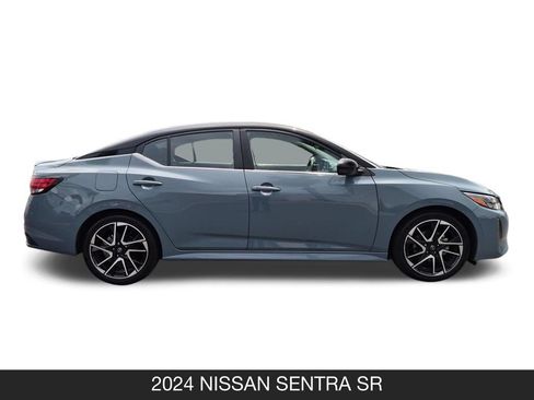 Used 2024 Nissan Sentra SR FWD image 6