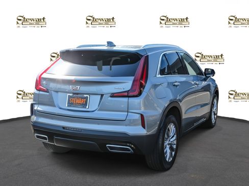 Used 2024 Cadillac XT4 Premium Luxury image 20