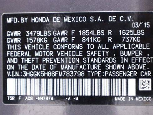 Used 2015 Honda Fit EX image 38
