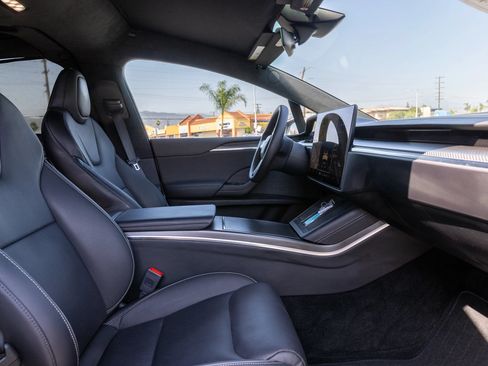 Used 2023 Tesla Model X Plaid AWD/4WD image 36