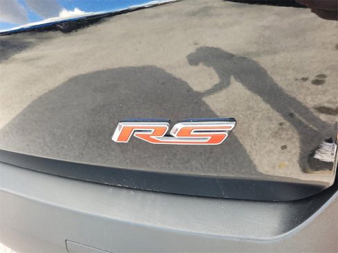 Used 2022 Chevrolet Traverse RS image 15