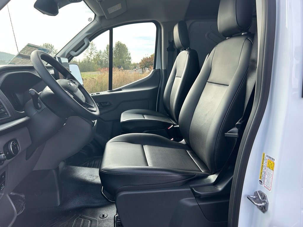 New 2026 Ford Transit 150 Low Roof w/ Load Area Protection Package RWD image 11