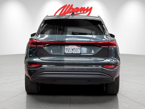 Used 2025 Audi Q6 e-tron Premium w/ Convenience Package AWD/4WD image 5
