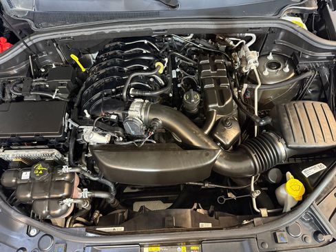 Used 2023 Dodge Durango GT image 49