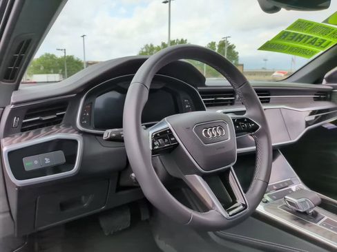 Used 2025 Audi A6 Premium Plus w/ Premium Plus Package AWD/4WD image 29