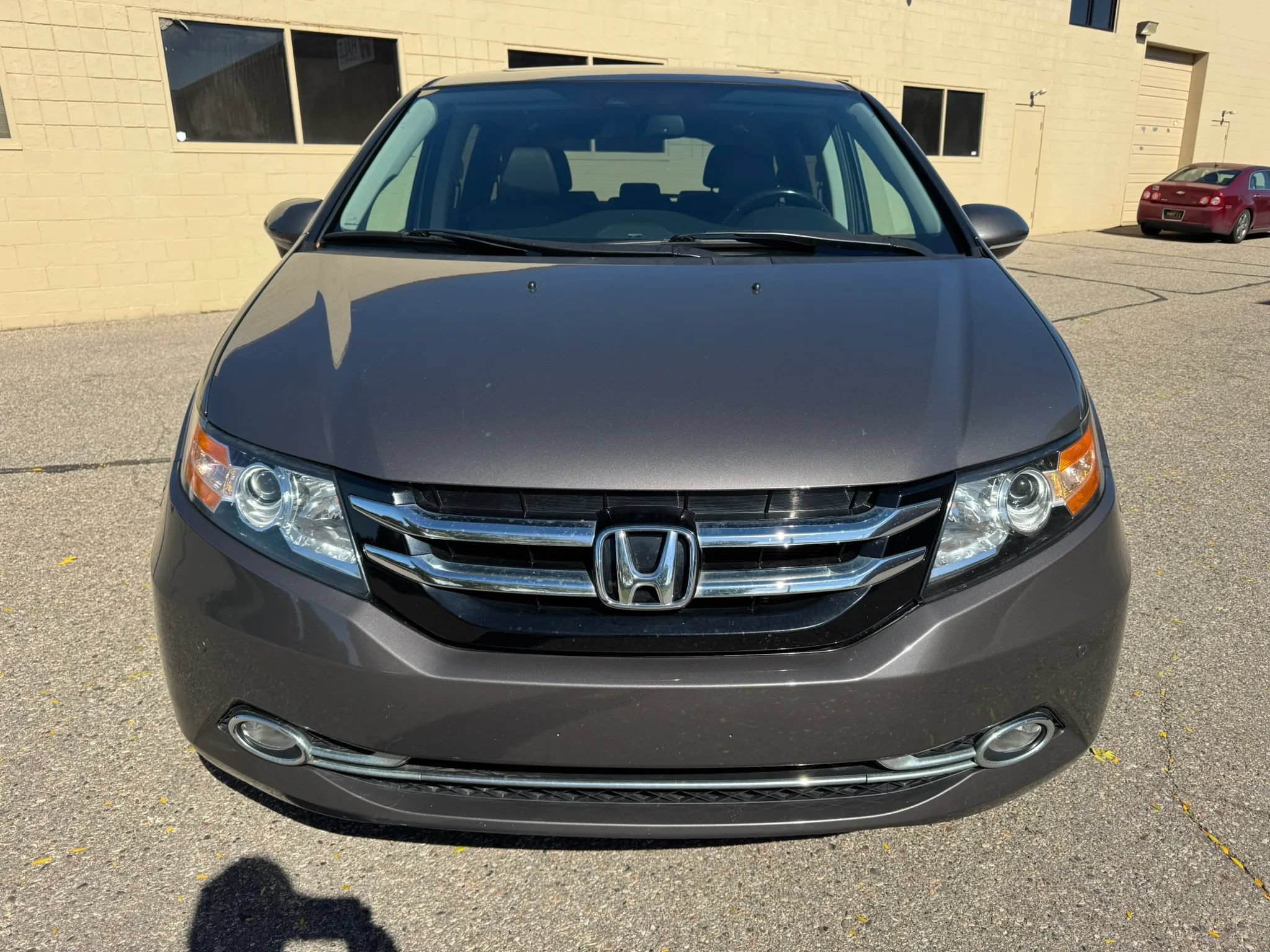 Used 2014 Honda Odyssey Touring image 2