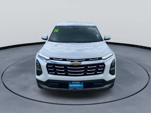 Used 2026 Chevrolet Equinox LT AWD/4WD image 11