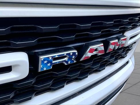 Used 2022 RAM 1500 Big Horn AWD/4WD image 28