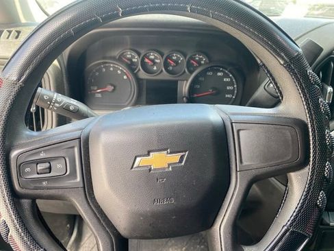 Used 2021 Chevrolet Silverado 1500 Custom RWD image 17