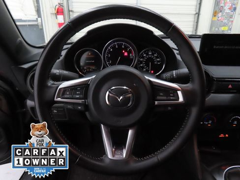 Used 2024 MAZDA MX-5 Miata Sport RWD image 15