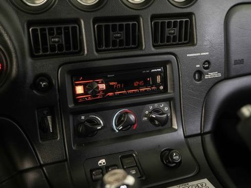 Used 1999 Dodge Viper GTS RWD image 20