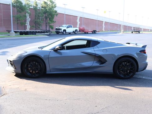 Used 2024 Chevrolet Corvette Stingray Coupe w/ Z51 Performance Package RWD image 33