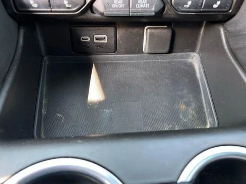 Used 2021 Chevrolet Tahoe RST image 36