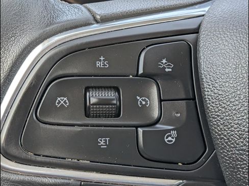 Used 2020 Buick Encore GX Essence image 17