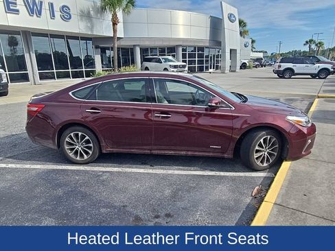 Used 2018 Toyota Avalon XLE Premium FWD image 2