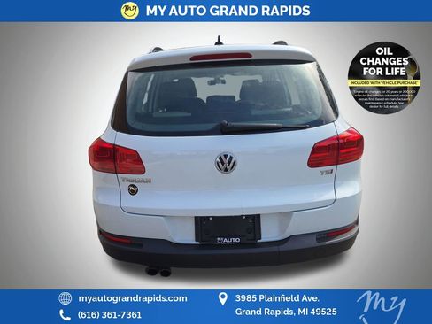 Used 2017 Volkswagen Tiguan S FWD image 6