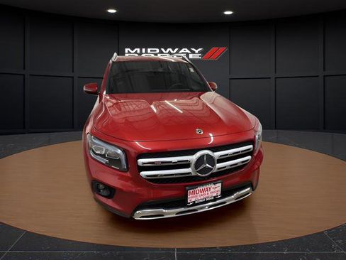 Used 2020 Mercedes-Benz GLB 250 4MATIC image 5