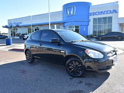 Used 2011 Hyundai Accent GS w/ Premium Pkg 3