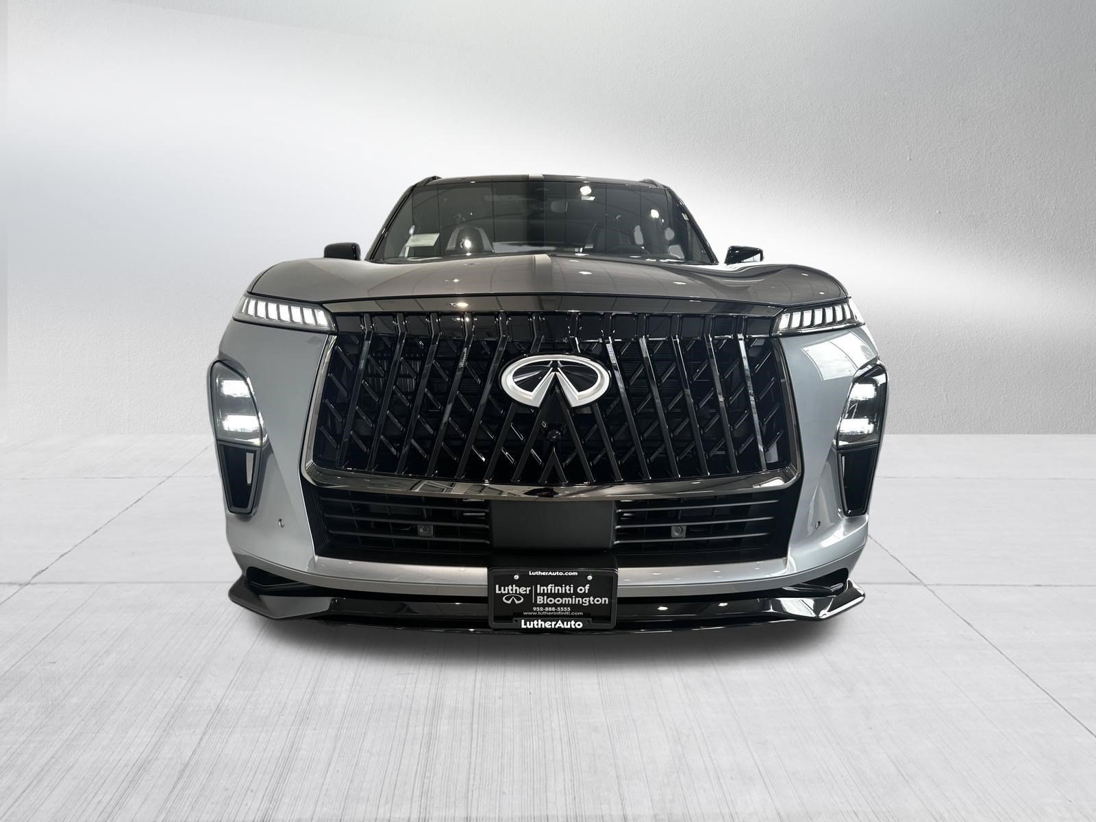 New 2027 INFINITI QX80 Sensory AWD/4WD image 4