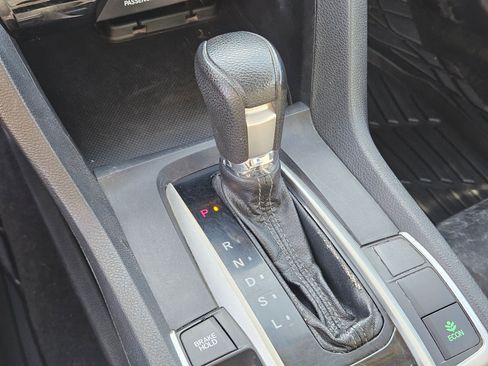 Used 2017 Honda Civic EX image 25