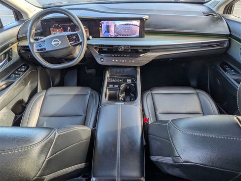 Used 2025 Nissan Murano SL image 19