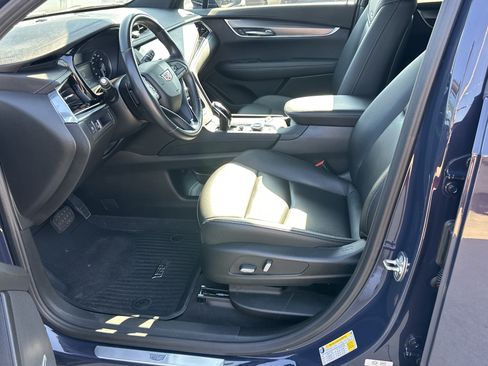 Used 2024 Cadillac XT6 Luxury w/ LPO, Floor Liner Package AWD/4WD image 10