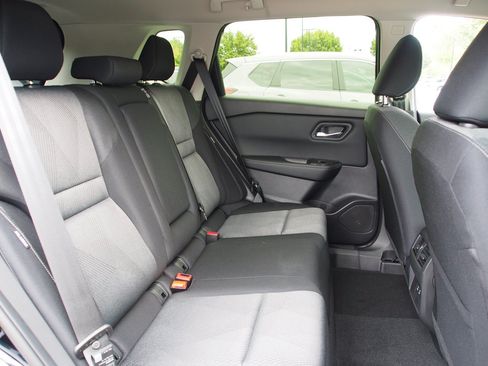 Used 2026 Nissan Rogue SV AWD/4WD image 13