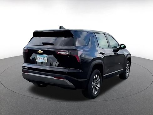 Used 2025 Chevrolet Equinox LT FWD image 15