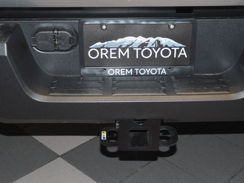 New 2025 Toyota Tacoma SR5 image 7