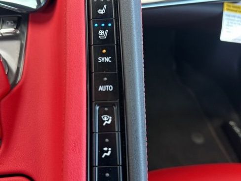 Used 2024 Chevrolet Corvette Stingray 2D Convertible w/ Stealth Interior Trim Package image 13