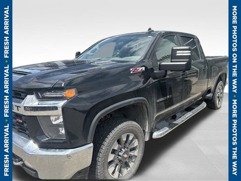 Used 2022 Chevrolet Silverado 2500 LT w/ Convenience Package AWD/4WD image 1