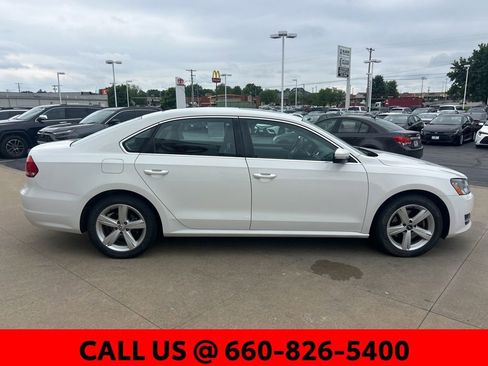 Used 2013 Volkswagen Passat TDI SE FWD image 4