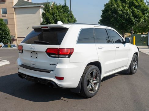 Used 2015 Jeep Grand Cherokee SRT w/ Quick Order Package 26J AWD/4WD image 7